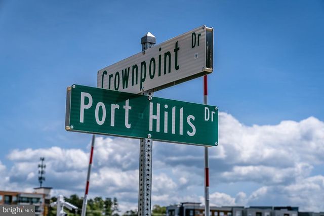 1528 CROWNPOINT DR, Harrisonburg, VA 22801