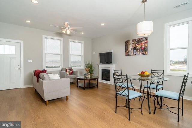 1528 CROWNPOINT DR, Harrisonburg, VA 22801