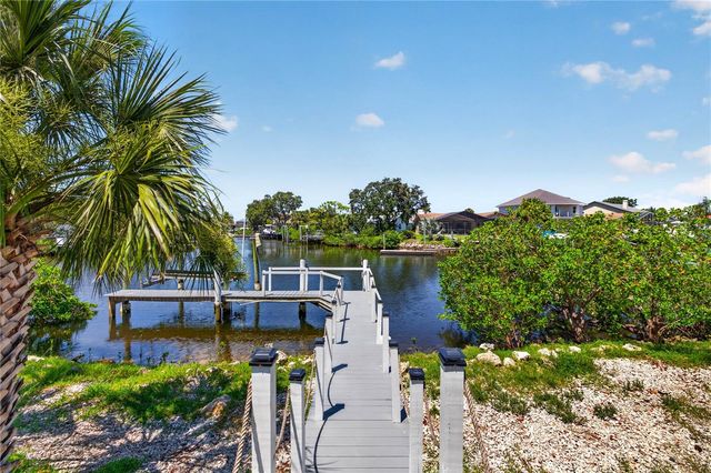4346 MARINE PARKWAY, New Port Richey, FL 34652