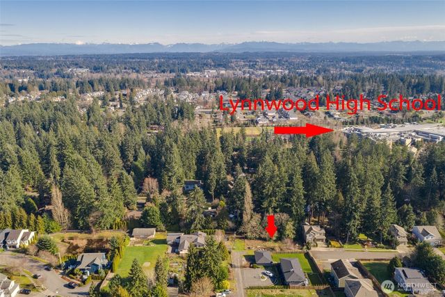 808 178th Place SW, Lynnwood, WA 98037