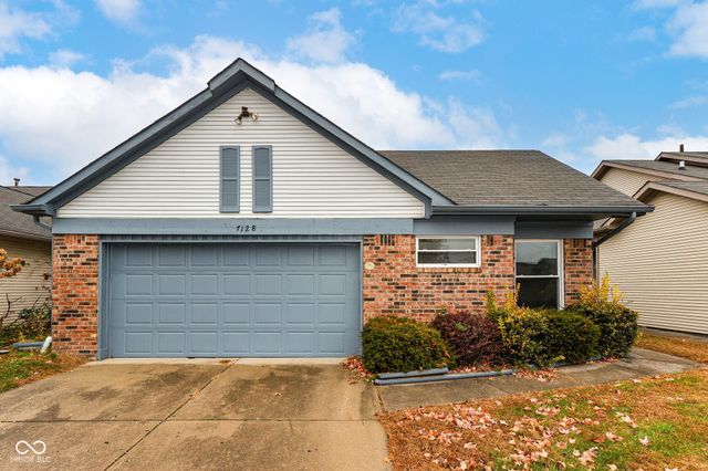 7128 Eagle Cove Drive, Indianapolis, IN 46254