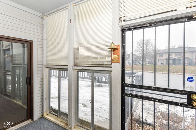 7128 Eagle Cove Drive, Indianapolis, IN 46254