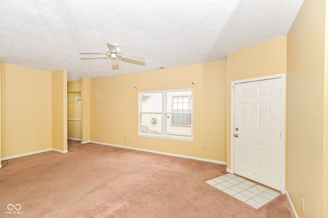 7128 Eagle Cove Drive, Indianapolis, IN 46254