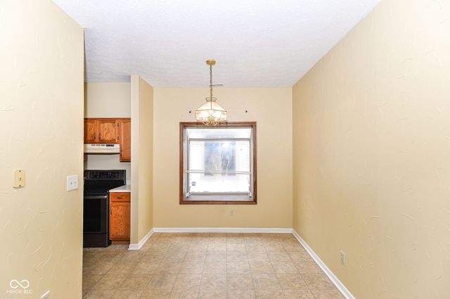 7128 Eagle Cove Drive, Indianapolis, IN 46254