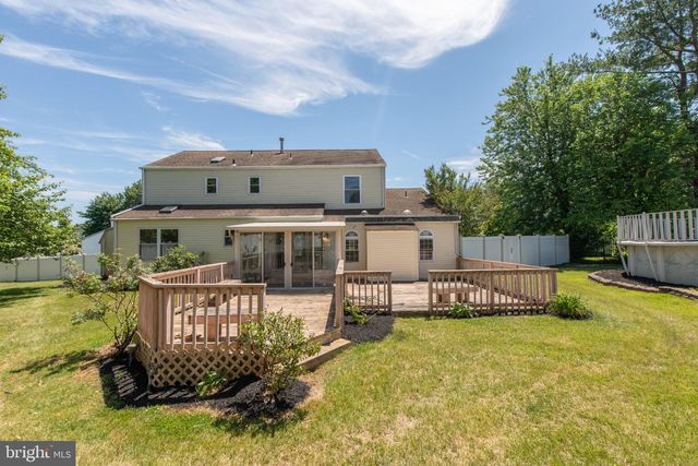 1218 PRIMROSE CT, Bensalem, PA 19020