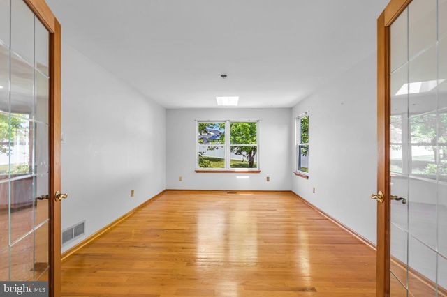 1218 PRIMROSE CT, Bensalem, PA 19020