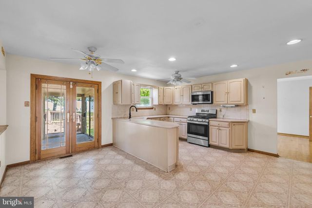 1218 PRIMROSE CT, Bensalem, PA 19020