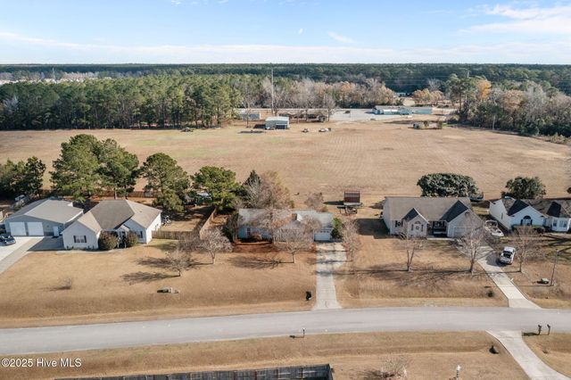 213 Palomino Lane, Swansboro, NC 28584