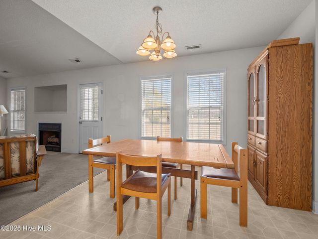 213 Palomino Lane, Swansboro, NC 28584