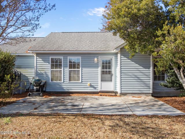 213 Palomino Lane, Swansboro, NC 28584