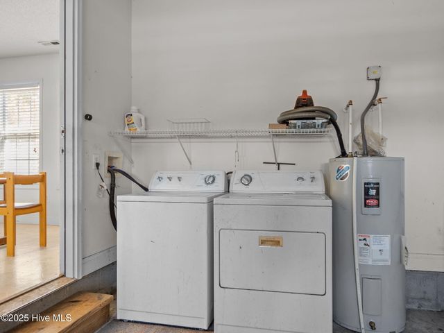 213 Palomino Lane, Swansboro, NC 28584