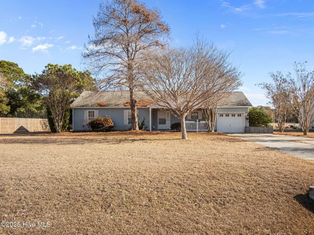 213 Palomino Lane, Swansboro, NC 28584