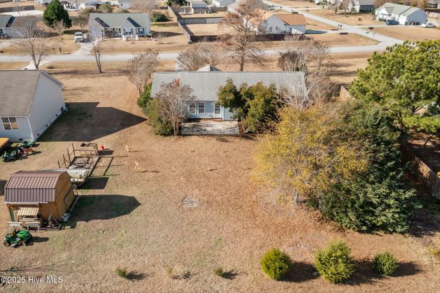 213 Palomino Lane, Swansboro, NC 28584