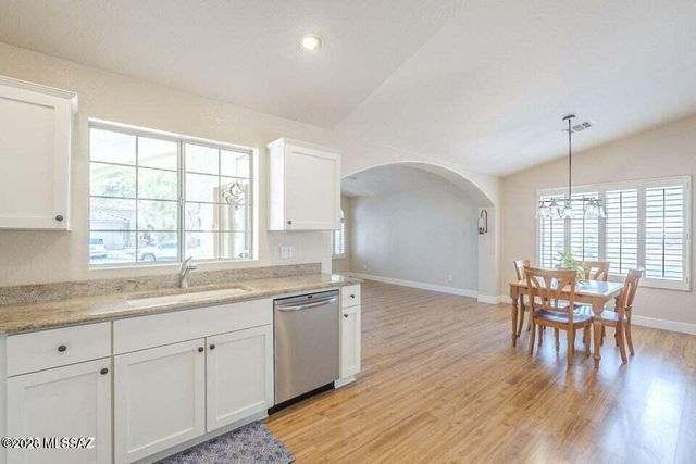 37514 S Desert Star Court, Tucson, AZ 85739