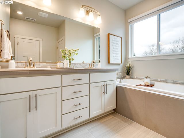 30937 Nw BROOKING St, North Plains, OR 97133