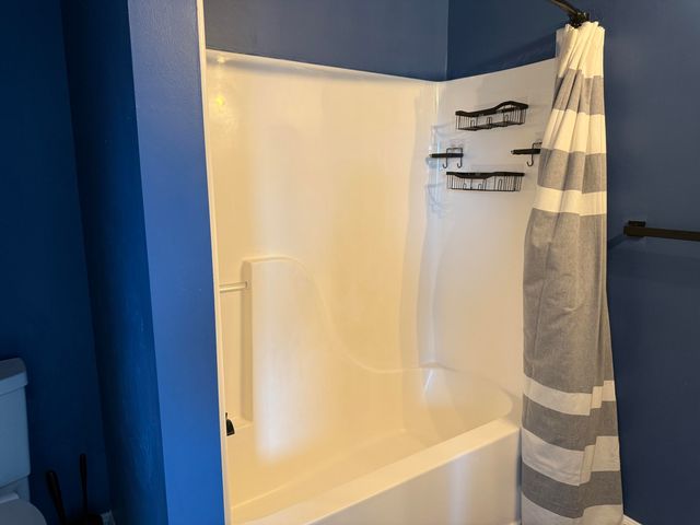 2138 Stone School Circle, Ann Arbor, MI 48108