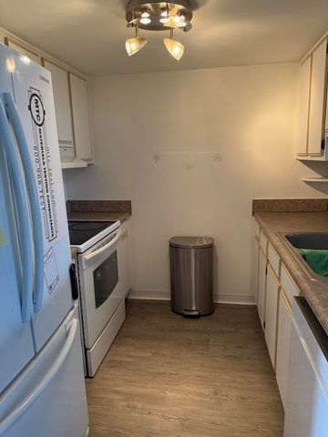 2138 Stone School Circle, Ann Arbor, MI 48108