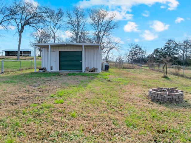 1723 Hwy 64 W, Shelbyville, TN 37160