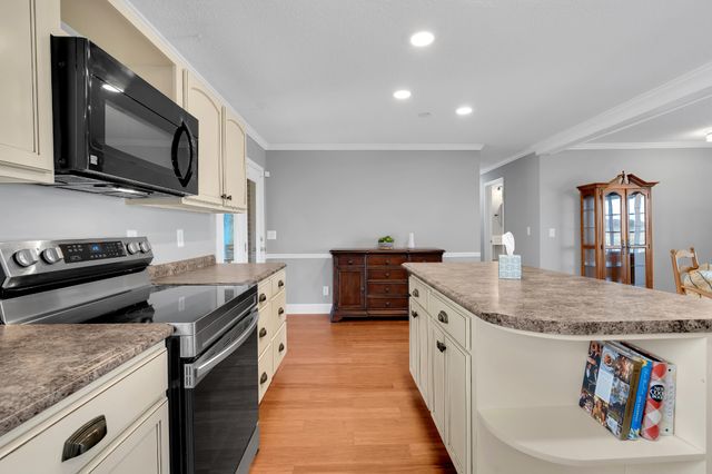 1723 Hwy 64 W, Shelbyville, TN 37160