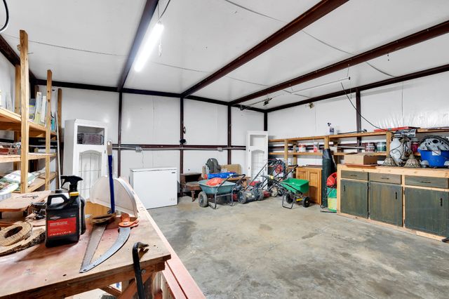 1723 Hwy 64 W, Shelbyville, TN 37160