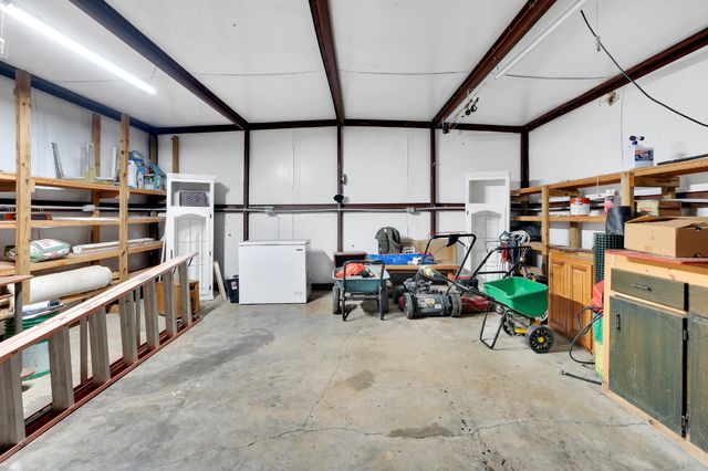 1723 Hwy 64 W, Shelbyville, TN 37160