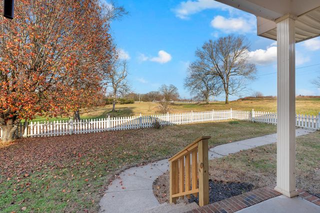 1723 Hwy 64 W, Shelbyville, TN 37160