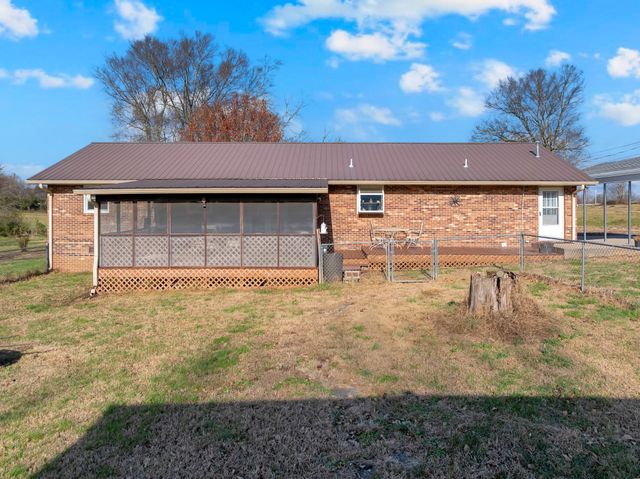 1723 Hwy 64 W, Shelbyville, TN 37160