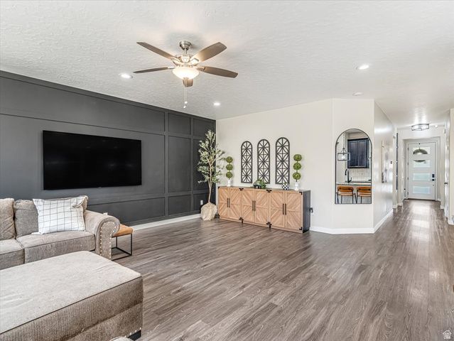2993 S YELLOW BILL DR, Saratoga Springs, UT 84045