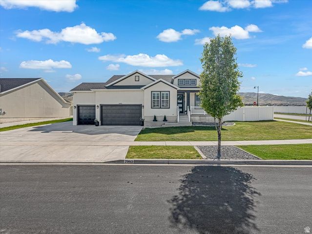 2993 S YELLOW BILL DR, Saratoga Springs, UT 84045