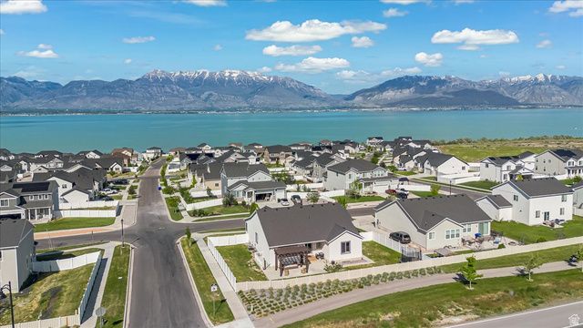 2993 S YELLOW BILL DR, Saratoga Springs, UT 84045