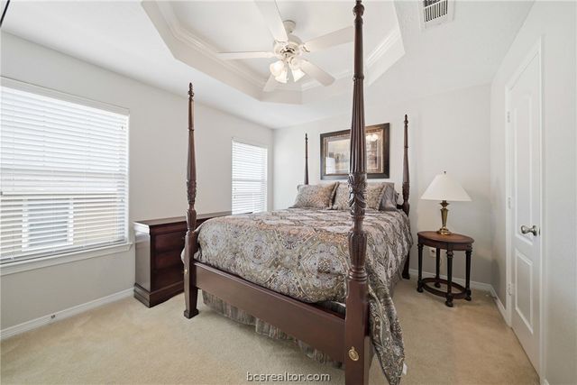 1000 Spring Loop 1701, College Station, TX 77840