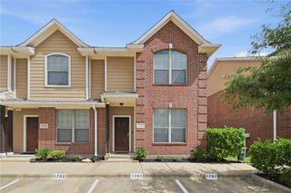 1000 Spring Loop 1701, College Station, TX 77840