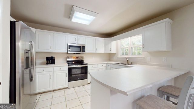 704 Hillwood Drive, Statesboro, GA 30458