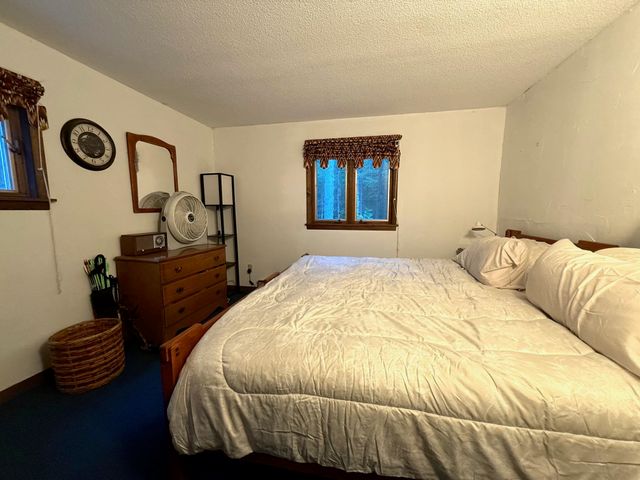 367 Stratton Gate Road, Jamaica, VT 05343
