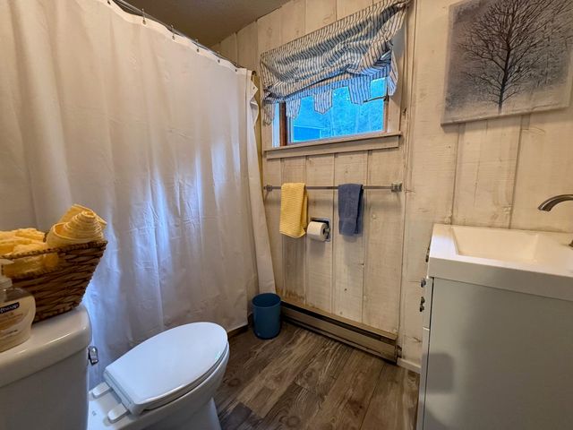 367 Stratton Gate Road, Jamaica, VT 05343