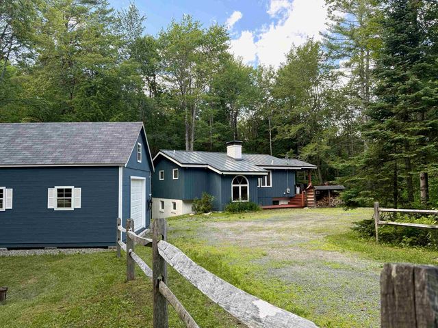 367 Stratton Gate Road, Jamaica, VT 05343