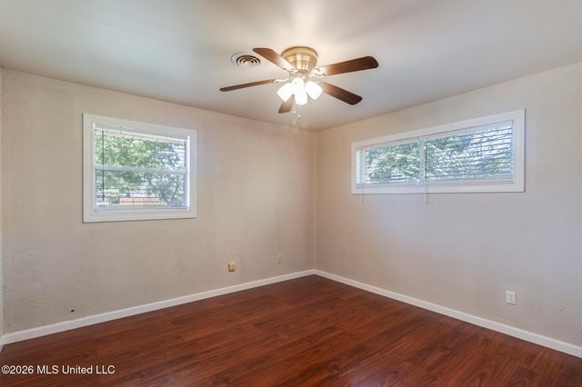 10612 Oak Street, Vancleave, MS 39565