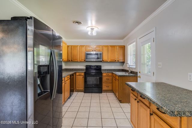 10612 Oak Street, Vancleave, MS 39565