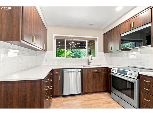 2515 Ne 104TH St, Vancouver, WA 98686