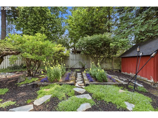 2515 Ne 104TH St, Vancouver, WA 98686