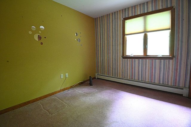 113 Summer St, Easton, MA 02356