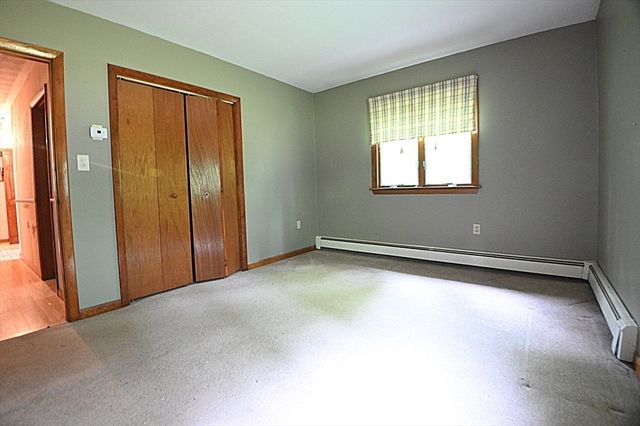113 Summer St, Easton, MA 02356