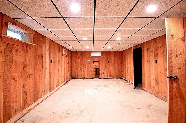 113 Summer St, Easton, MA 02356