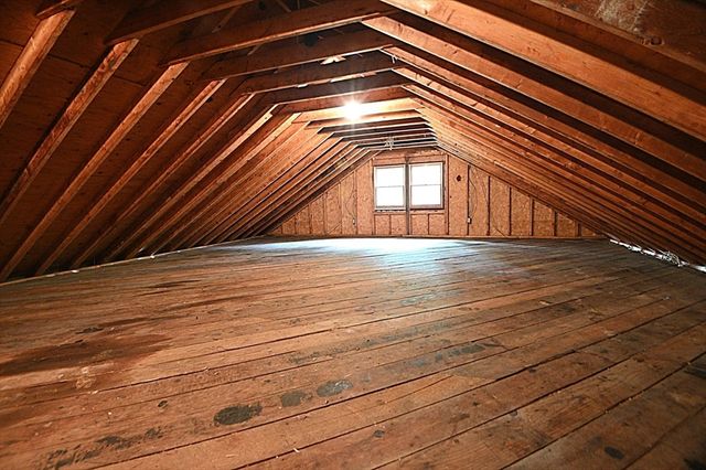 113 Summer St, Easton, MA 02356