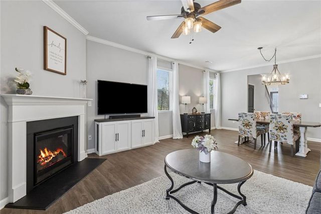 5690 Cricket Melody Lane, Flowery Branch, GA 30542