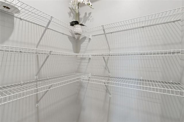 5690 Cricket Melody Lane, Flowery Branch, GA 30542