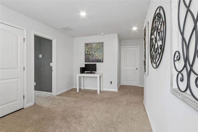 5690 Cricket Melody Lane, Flowery Branch, GA 30542