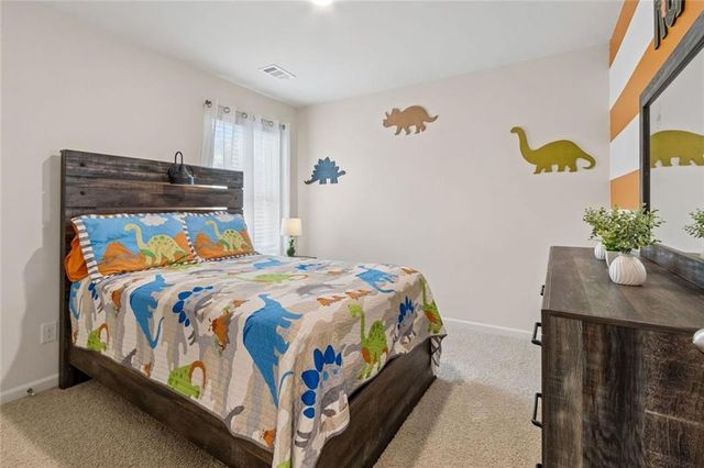 5690 Cricket Melody Lane, Flowery Branch, GA 30542