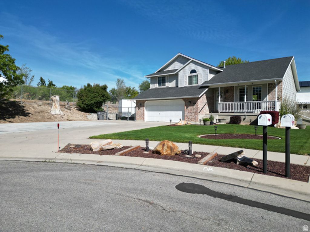 1896 W ORCHARD VIEW CIR, South Jordan, UT 84095 — photo 3