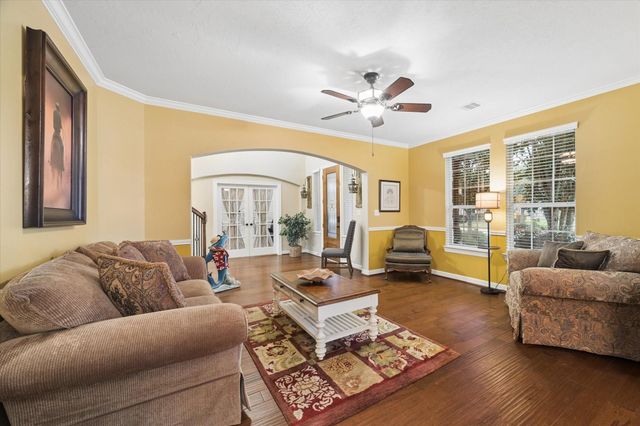 24935 Waterstone Estates Circle W, Tomball, TX 77375